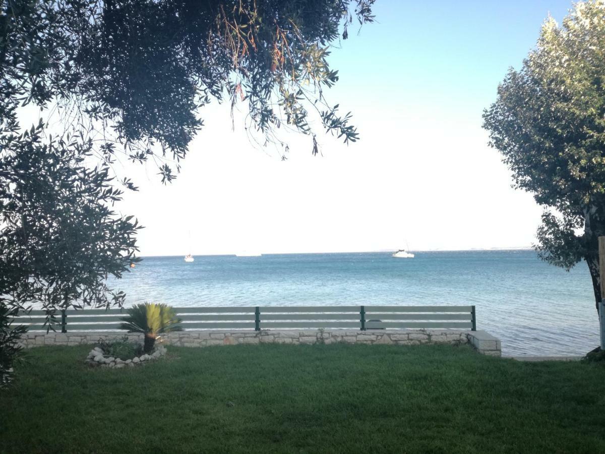 Stami'S Seaside Apartment Pyrgi  Екстериор снимка